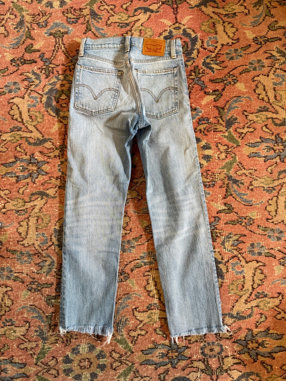 Levis Light Wash Wedgie Jeans - size 23